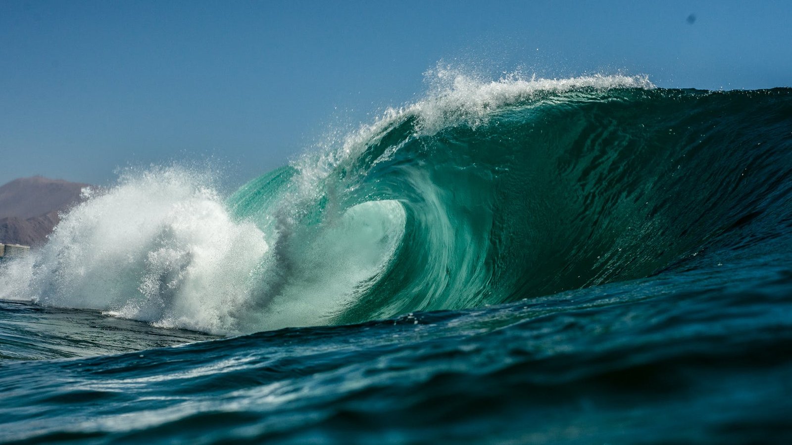 ocean wave at blue hour